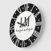 Black & White Bow Monogram Große Wanduhr (Winkel)