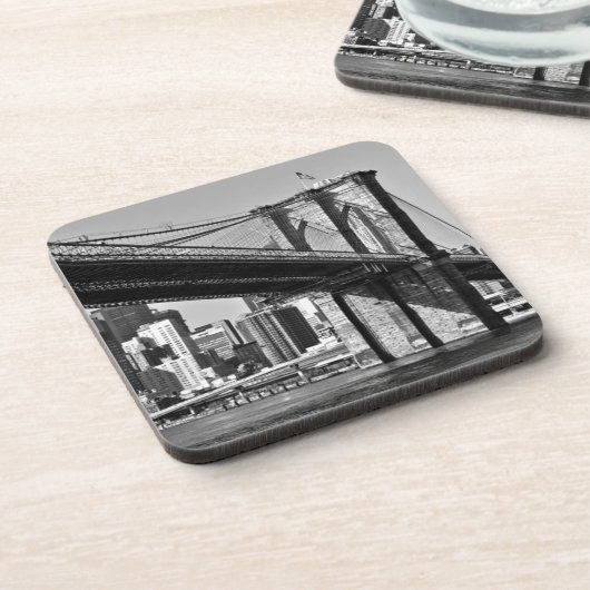 Black & White Brooklyn Bridge New York Getränkeuntersetzer (Linke Seite)
