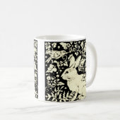 Black & White Bunny Rabbit Bird Ostern Elegante Ku Kaffeetasse (VorderseiteRechts)