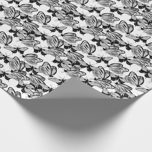 Black  White Butterflies Geschenkpapier (Ecke)