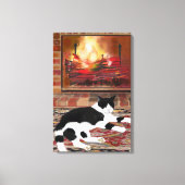 Black White Cat Lying front of Fireplace  Leinwanddruck (Vorderseite)