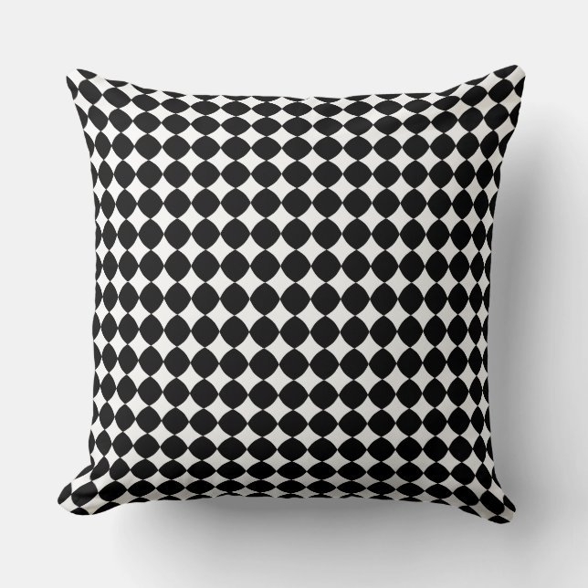 Black & White Diamond Checker Pattern Throw Pillow Kissen (Vorderseite)