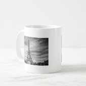 Black & White Eiffel Tower Paris Frankreich Kaffeetasse (Vorderseite Links)
