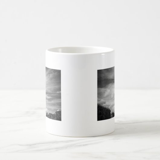 Black & White Eiffel Tower Paris Frankreich Kaffeetasse (Mittel)