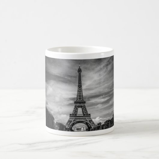 Black & White Eiffel Tower Paris Frankreich Kaffeetasse (Mittel)