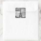 Black & White Eiffel Tower Paris Frankreich Quadratischer Aufkleber (Tasche)