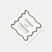 Black White Elegant Wavy Border Wedding Serviette (Ecke)