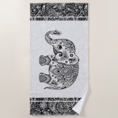 Black & White Floral Paisley Elephant Strandtuch (Vorderseite)