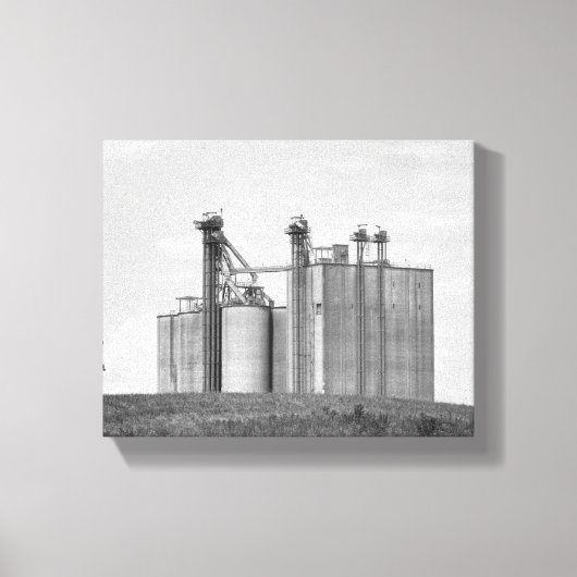 Black & White Grain Elevator auf einem Hügel 8x10 Leinwanddruck (Vorderseite)