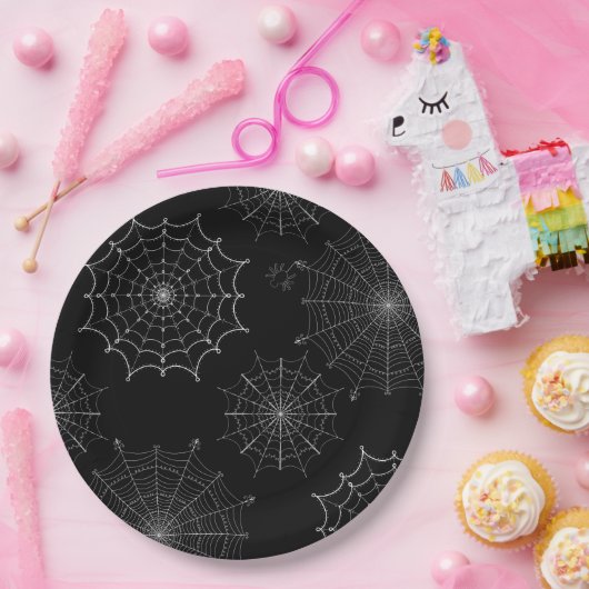 Black & White Halloween Spider Webs Pappteller (Party)