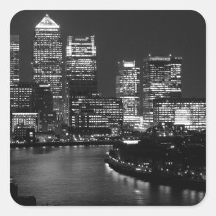 Black White London City Night UK Travel Quadratischer Aufkleber
