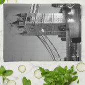 Black White London Tower Bridge Handtuch (Gefaltet)