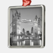 Black White London Tower Bridge Ornament Aus Metall (Links)