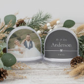 Black & White Minimal Bow Newlyweds Wedding Foto Schneekugeln