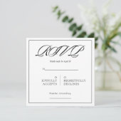 Black& White Minimal Square Wedding RSVP Karte (Stehend Vorderseite)