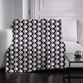 Black White Modern Geometric Pattern  Fleecedecke
