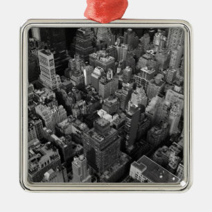 Black & White New York City Night Skyline Ornament Aus Metall