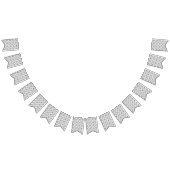 Black & White Paisley Pattern –Elegant Textile Art Wimpelkette (Alle)