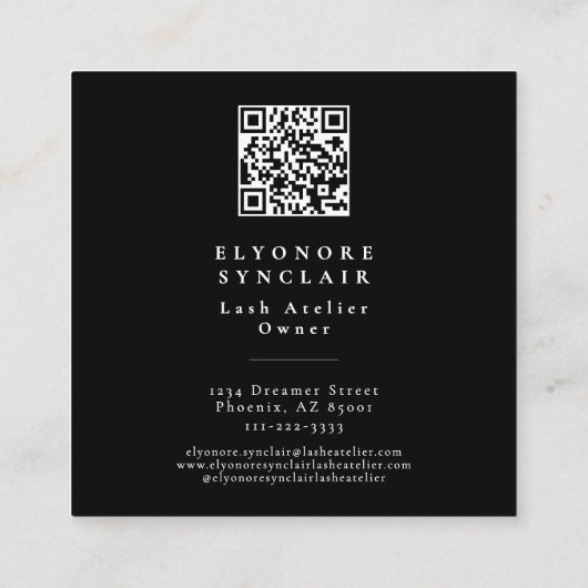 Black White Script Lashes Studio Logo QR Code  Quadratische Visitenkarte (Rückseite)