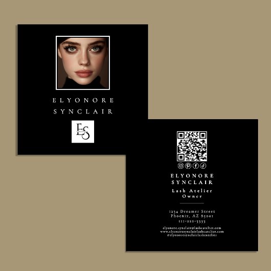 Black White Script Photo Logo QR Code Social Lash Quadratische Visitenkarte