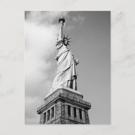Black & White Statue of Liberty, New York postcard Postkarte (Vorderseite)