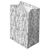 Black White Toile Elegant Floral Mittlere Geschenktüte (Vorderseite Schrägansicht)
