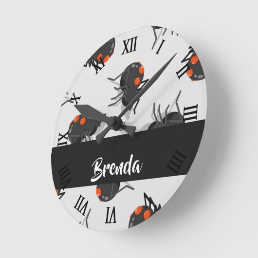 Black widow spider pattern runde wanduhr (Winkel)