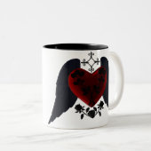 Black Winged Goth Heart Tasse (VorderseiteRechts)