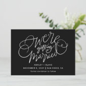 Black Wir heiraten Simple Calligraphy Save The Date (Stehend Vorderseite)
