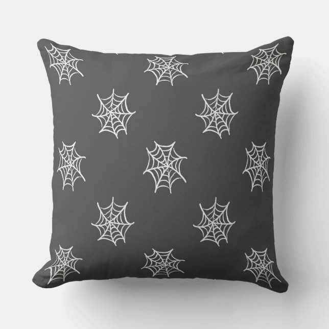 Black with White Cobweb Halloween Throw Pillow Kissen (Vorderseite)