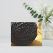 Black Yarn Postkarte (Stehend Vorderseite)