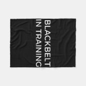 Blackbelt in Training Martial Arts Karate Fleecedecke (Vorderseite (Horizontal))
