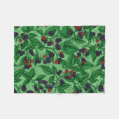 BlackBerry auf grün Fleecedecke (Vorderseite (Horizontal))