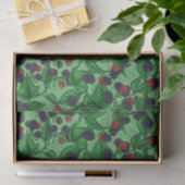 BlackBerry auf grün Seidenpapier (Geschenk)