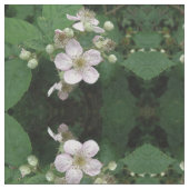 BlackBerry Blume Gemustertes Blumengewebe Stoff (Nahaufnahme)