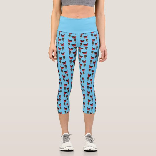 Blackbird Sleeping in Front of the TV Comic  Capri Leggings (Vorderseite)