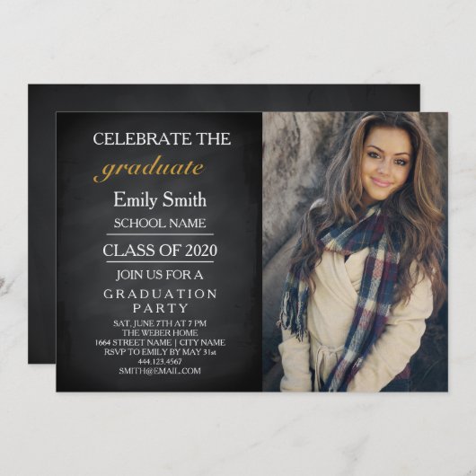 Blackboard Chalkboard Celebrate Graduation Party Einladung (Vorne/Hinten)