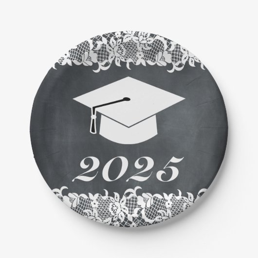 Blackboard & White Lace Abschluss Hutkappe Pappteller (Vorderseite)