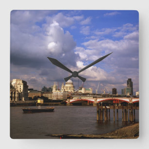 Blackfriars Bridge und St. Paul's Cathedral Quadratische Wanduhr