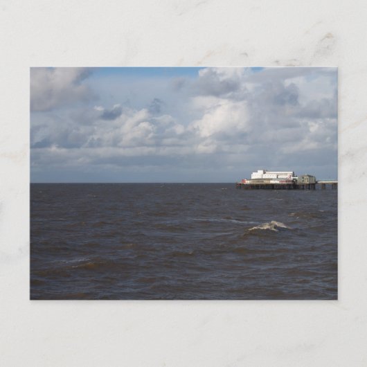 Blackpool Pier und Stormy Sea Postcard Postkarte (Vorderseite)