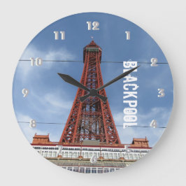 Blackpool Tower And Day Sky Große Wanduhr