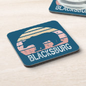 Blacksburg Virginia Retro Bear Getränkeuntersetzer (Linke Seite)