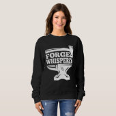 Blacksmithing Anvil Forge Whisperer Blacksmith Sweatshirt (Vorne ganz)