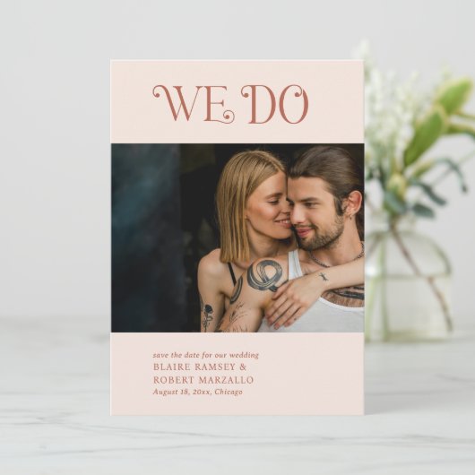 Blaire Neutral Modern Wedding Save The Date (Stehend Vorderseite)