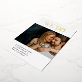 Blaire Schwarz-weiß Moderne Hochzeit Folieneinladung (Gedreht)