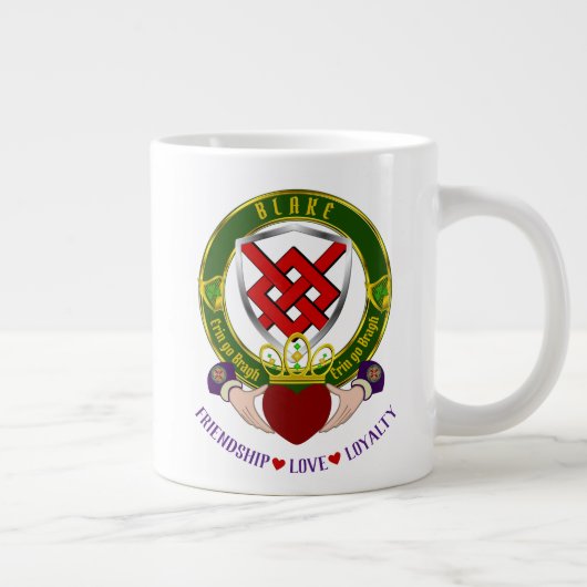 Blake Irish Shield mit Riesenkaffee-Tasse Jumbo-Tasse (Rechts)