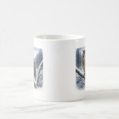 Blakistons Fischuhu im Winterwald – Kaffeetasse (Mittel)