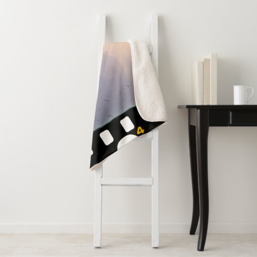 Blank 35 mm Filmrahmen oder Streifen auf weißem Hi Sherpadecke (Beispiel)