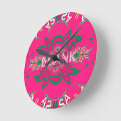 Blank, lebhaft rosa, florale, lila Schattenmonogra Runde Wanduhr (Winkel)