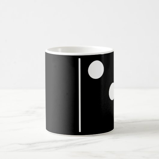 Blank Three Black Domino Tasse (Mittel)